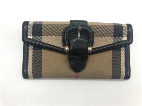 portafoglio burberry vecchio|Burberry Limited.